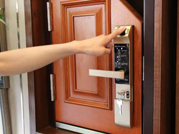 長(zhǎng)春汽車換鎖多少錢(qián)啊